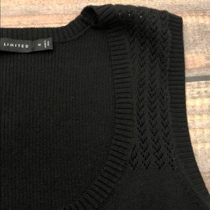 Women’s The Limited black sweater vest sz Medium